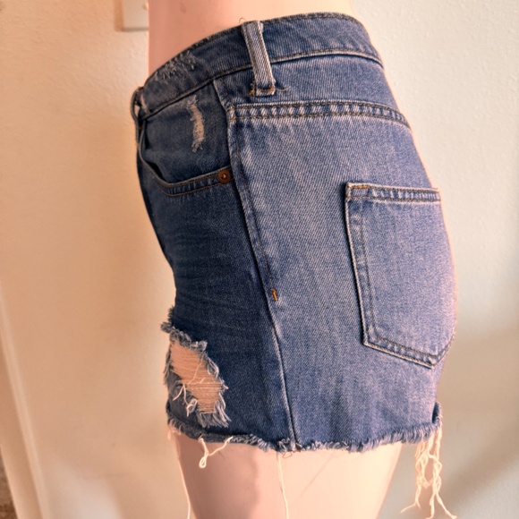 H&M Jean shorts - Picture 6 of 9